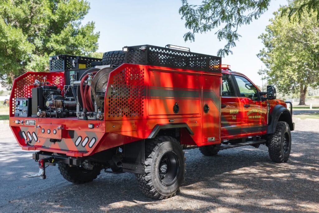 SWEV Model 1 Ford F-550 Darley 2BE pump wildland brush truck Oregon